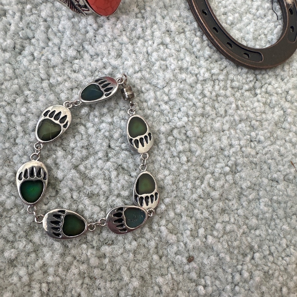Bear wolf print bracelet